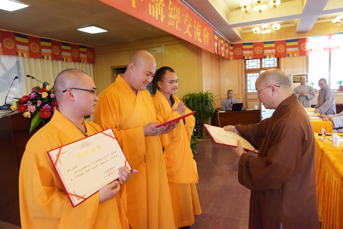 1466158941604725.jpg DSC_2868.JPG